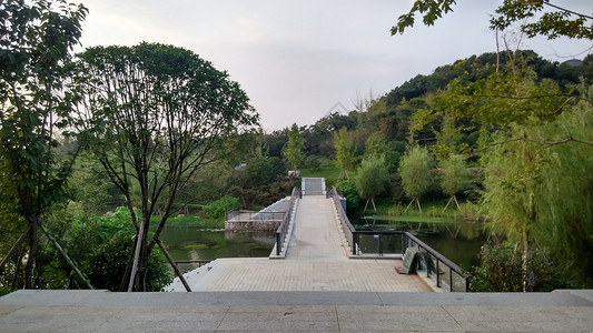 山水相映自然风景桥梁建筑图片