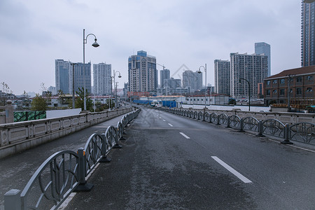 空阔大气道路城市建筑图片