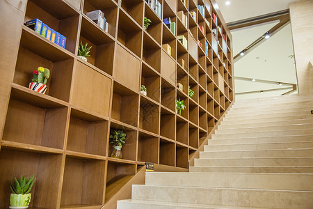 图书馆大气书柜楼梯图片