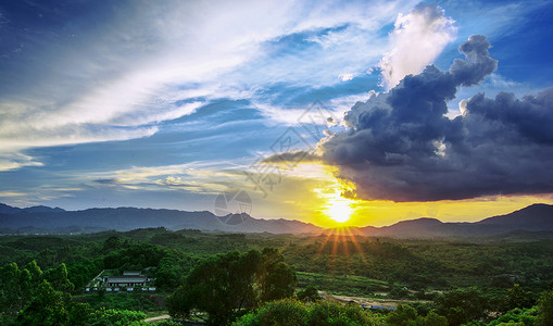 春的大地夕阳西下背景