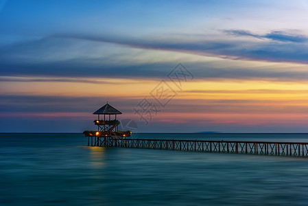 大海马海边海景栈桥风光背景