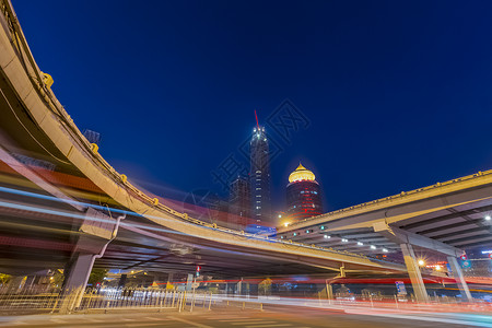 夜景的城市图片