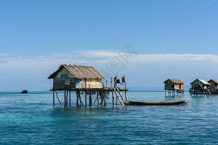 海族馆巴瑶族的海上房屋背景