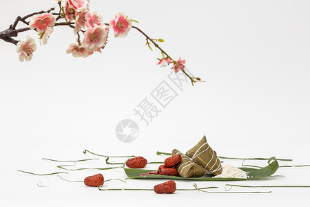 樱花元素端午节美食粽子背景