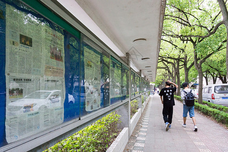 校园防疫海报校园环境背景照片背景