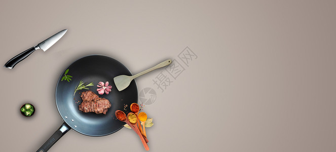 炸牛排厨具与美食设计图片
