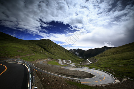 四风建设年色公路背景