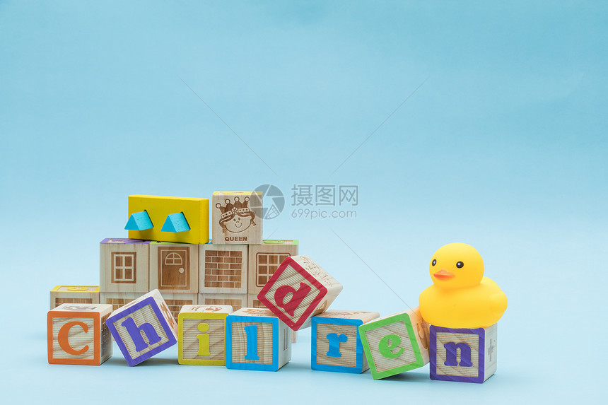 儿童节小黄鸭积木海报素材图片