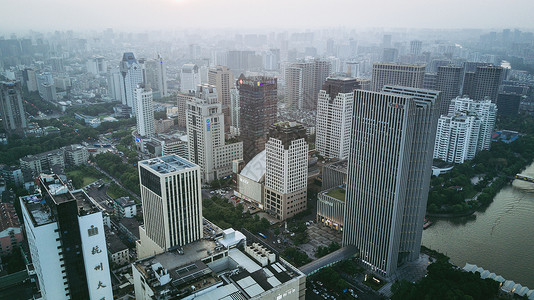 鸟瞰城市全景背景图片