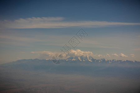 乌鲁木齐天山新疆天山背景