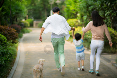 带小黄帽小孩家居亲子孩子拍摄背景