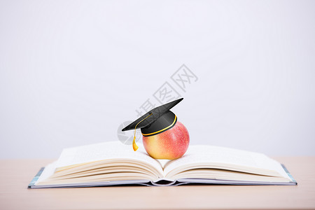书上的苹果拥有知识的苹果设计图片