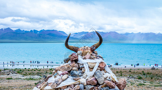 风景、湖泊阳光陡直高清图片