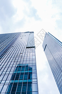 上海浦西大气商务大楼建筑线条高清图片素材