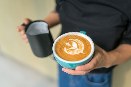 咖啡制作过程高清图片