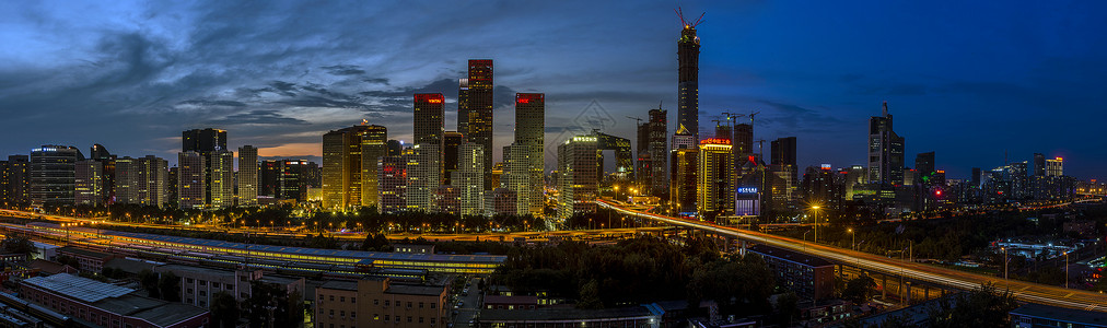 北京cbd夜景照亮高清图片素材