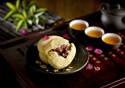 鲜花饼茶杯零食饼高清图片