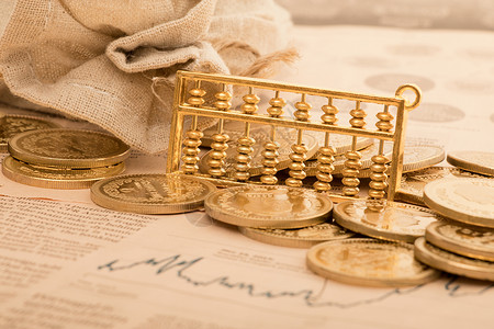 各个角度的金币金色的投资理财概念图背景