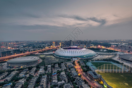 主场天津奥林匹克中心体育场夜景背景