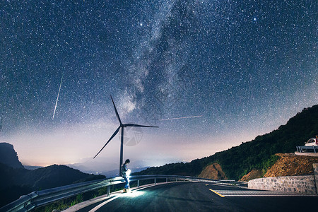 奔跑宇宙人蓝色科技背景