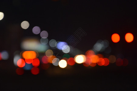 光晕夜晚城市高清图片