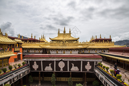 修补西藏拉萨大昭寺风光背景