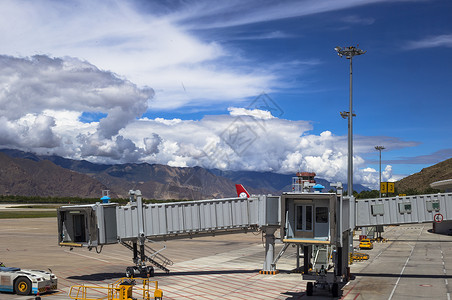 西藏机场图片