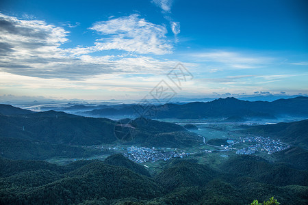 宁波宁海杜鹃山清晨日出风光高清图片