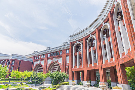 上海学校上海华东政法大学教学楼背景