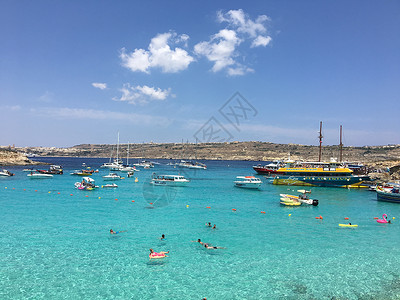 炎热沙滩地中海夏天旅游度假背景