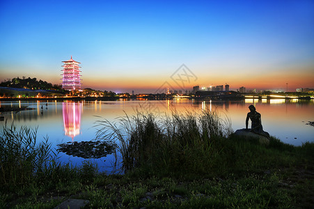 西安夜色长安塔背景