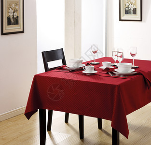 餐桌上的红酒餐具餐厅高清图片素材
