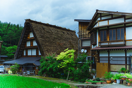 绿野仙踪日本白川乡的夏日背景