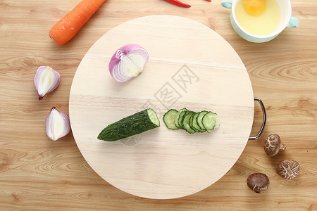 砧板菜板上的蔬菜素材图片