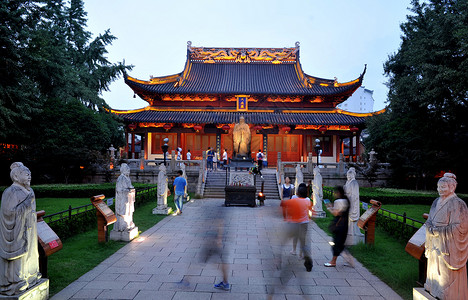 人类形象南京孔夫子庙夜景背景