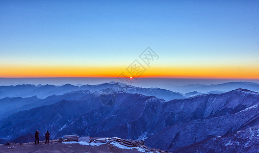 五台山日出壮美牛背山高清图片