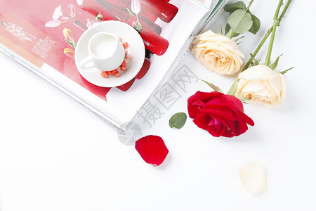 桌面上的玫瑰图片下午茶玫瑰花场景背景