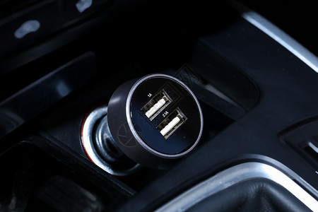 USB车载充电器背景图片
