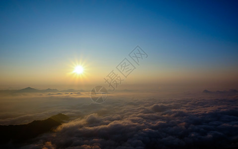 日出前天空神农架云海背景