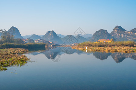 普者黑晨雾普者黑旅游景区高清图片