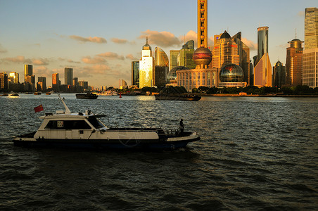 上海轮渡上海黄浦江傍晚的客船背景