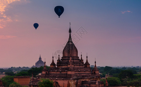 广告气球美丽的缅甸佛塔日出背景