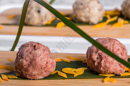 美味火锅牛肉丸涮高清图片素材
