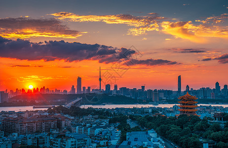 武汉城市风光日落时分的长江大桥黄鹤楼5A景点高清图片素材