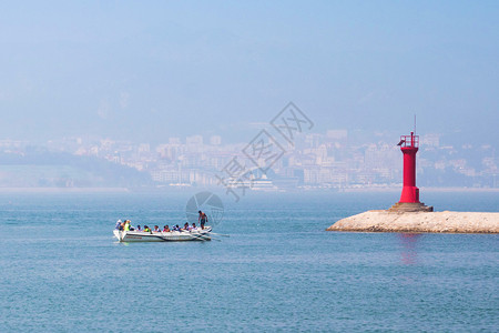 红色闪耀流星海背景