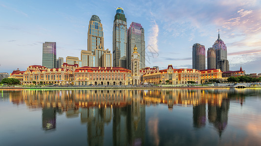 天津建筑地标天津津湾广场倒影背景