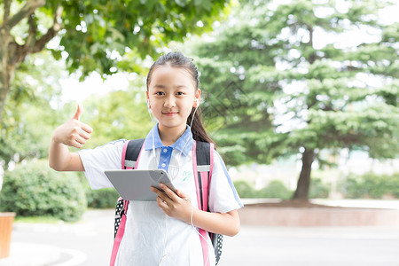 网络读书素材小学生用平板在线上课背景