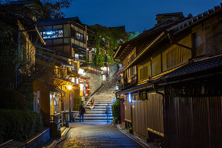 京都塔夜景日本京都八坂塔街道背景