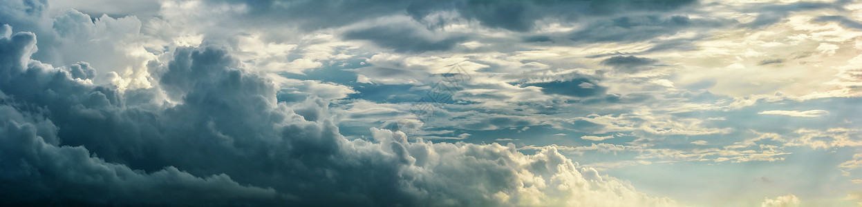 冲破云层的光梦幻白云全景素材图片背景
