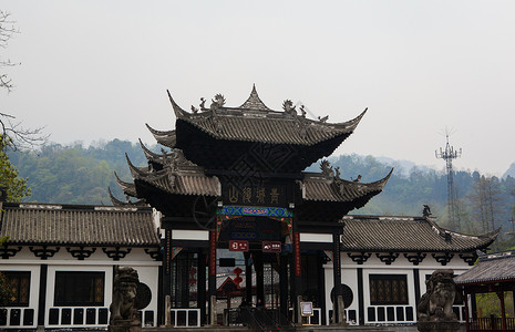 雕刻门四川青城山背景